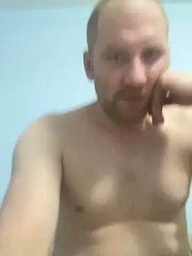 Krzysiekg123 live sex cam