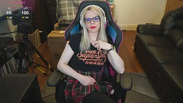 KelseyCobalt live sex cam