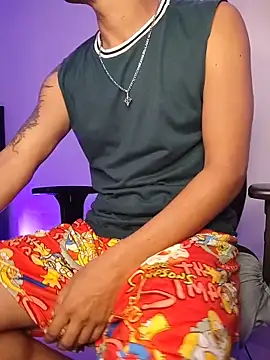 Juann-cock live sex cam