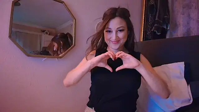 CrazyKittenMeow live sex cam