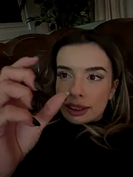 LollyShine's cam snapshot