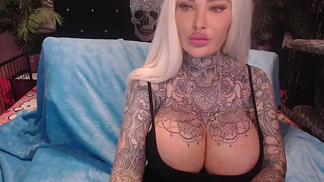 MilaElaine's cam snapshot