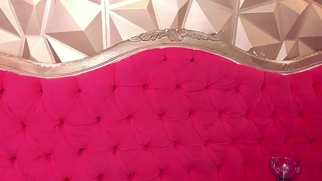 slave_to_pain's cam snapshot