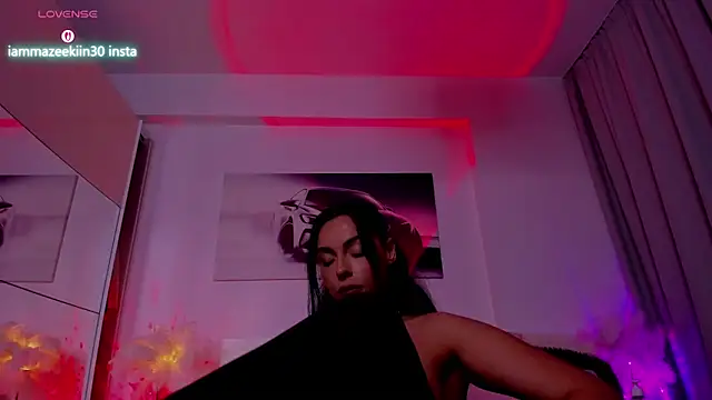 Iammazeekiin30's cam snapshot