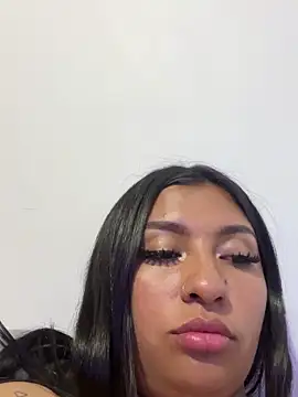 Issa_Santana live sex cam