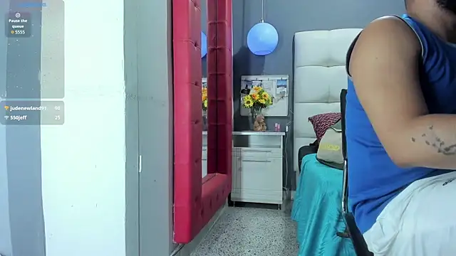 THIAGOXBIG live sex cam