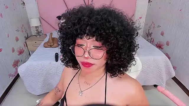 SafiroAgataaa live sex cam