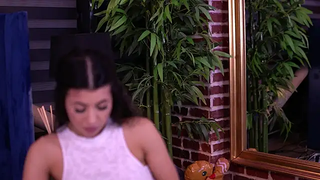 TanyaVonDe's cam snapshot