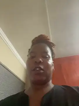 SweetCandy84 live sex cam