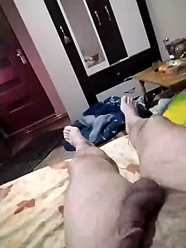 nudistu021's cam snapshot