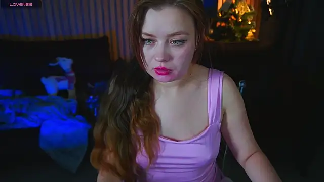 RedDoll_'s cam snapshot