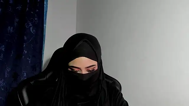 Azahara_ahmad's cam snapshot