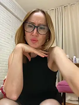 LauraDavis live sex cam