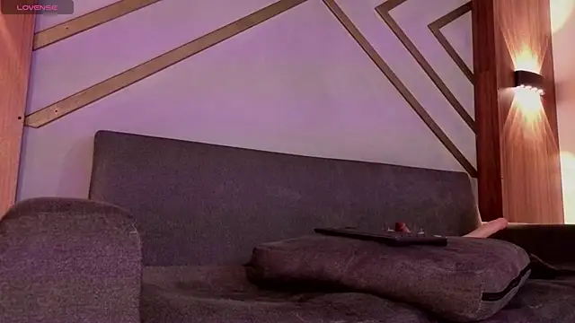 mia_gatess's cam snapshot