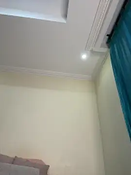 Ivelleee_ live sex cam