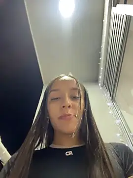 Brunettecollins05 live sex cam