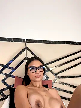 MiaKane99's cam snapshot