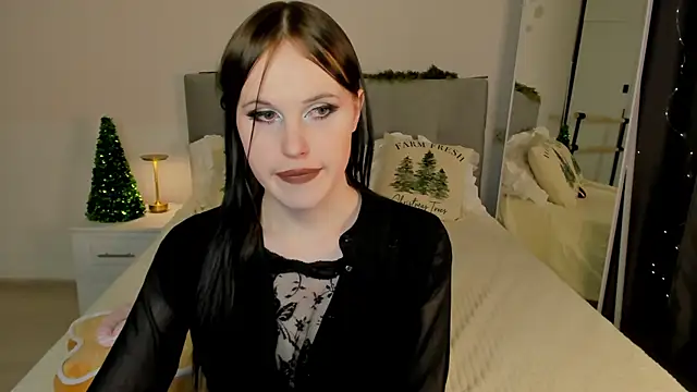 EffieMinki live sex cam