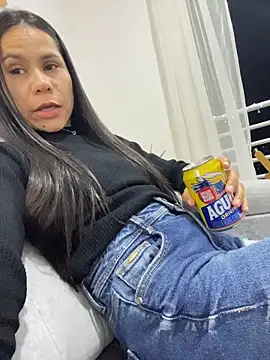 dominantandsubmissiveshow's cam snapshot