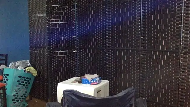 sexyhotstud12 live sex cam