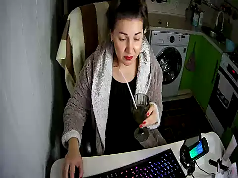 Adda1205's cam snapshot