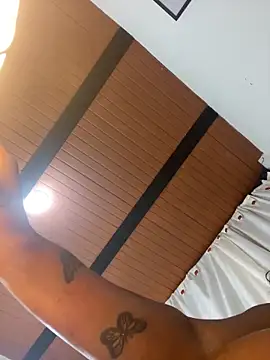 KELSIE1's cam snapshot