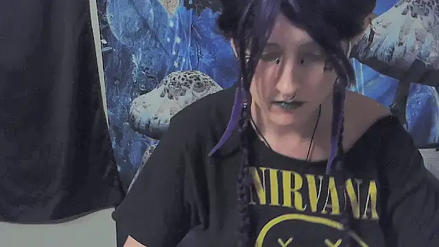 _hellostormy_'s cam snapshot