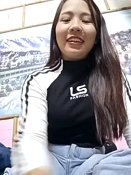 -Lanaa-'s cam snapshot