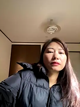 69_yuna_69's cam snapshot