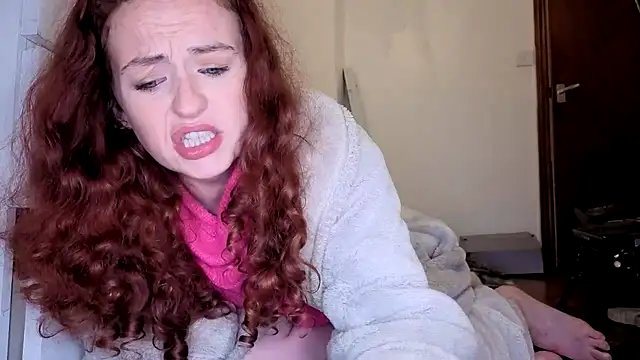 ENGLISHEMILY_69 live sex cam