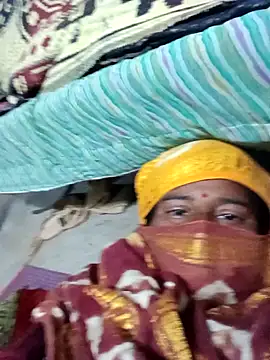 Quin_love143 live sex cam