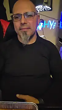 KrazyLegz live sex cam