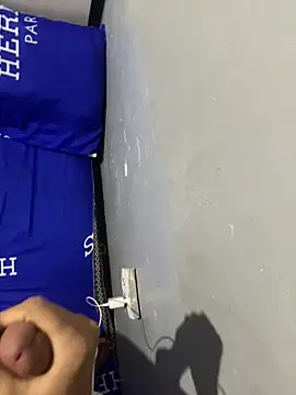 mohamed75893 live sex cam