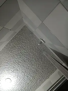 Kingbigcock23cm live sex cam