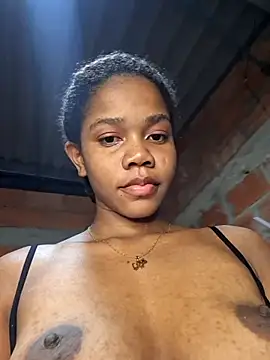 Luciia_cute live sex cam