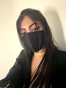 Hot-Sarah-arab live sex cam