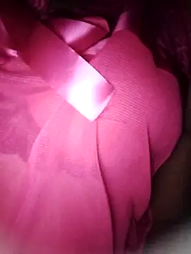 Vanee-23's cam snapshot