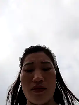 Qoine392's cam snapshot