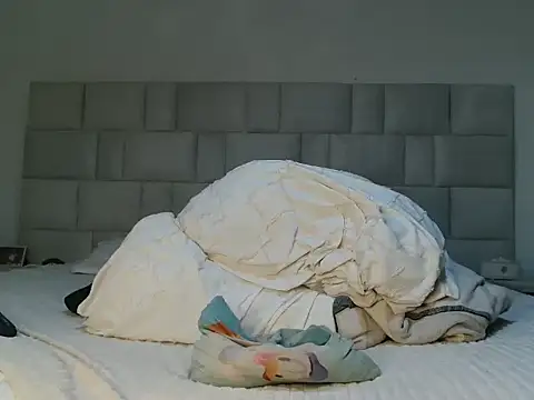 star_gurl's cam snapshot