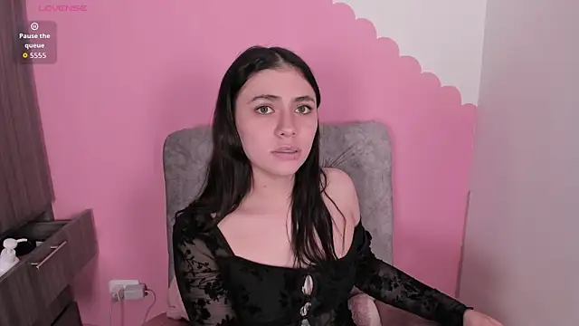 Shanell_c live sex cam