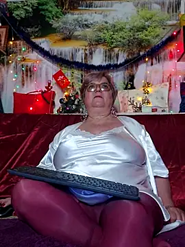 QueenPammy1 live sex cam