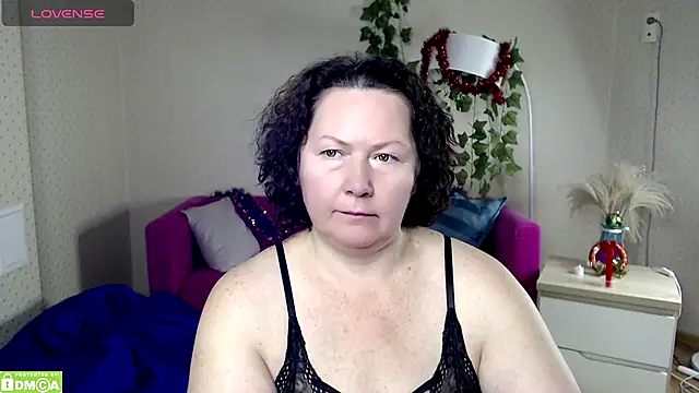 milf_hornys's cam snapshot