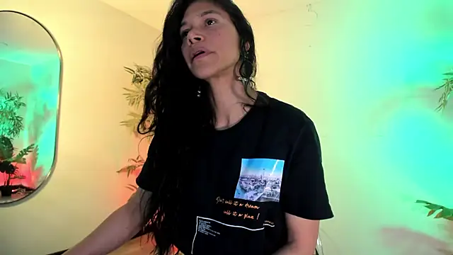 _aish_a_ live sex cam