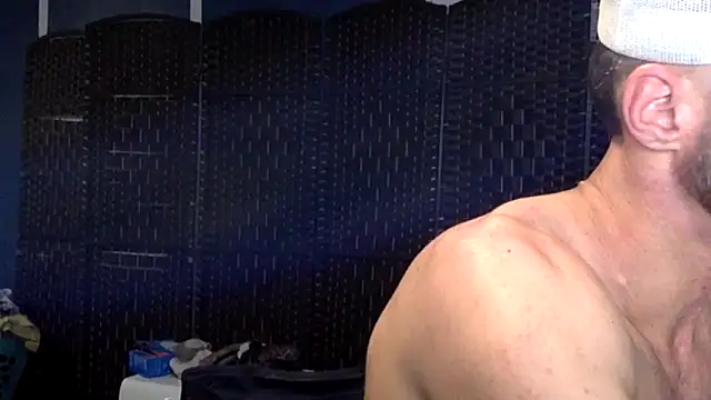 sexyhotstud12 live sex cam