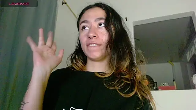 Maam_Ine's cam snapshot