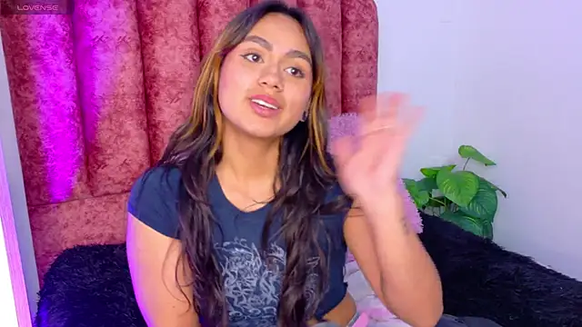 Conejita_420's cam snapshot