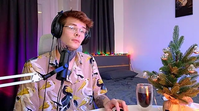 DENIS_HERE live sex cam