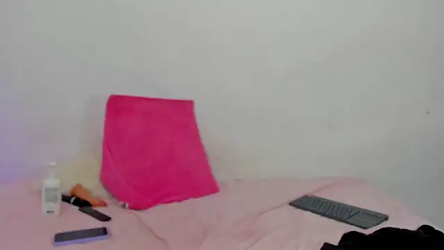 kitty_pervertedx's cam snapshot