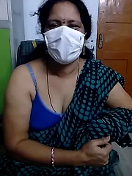 telugutrisha's cam snapshot