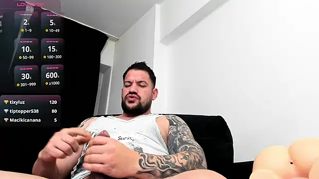 musclemonster31 live sex cam